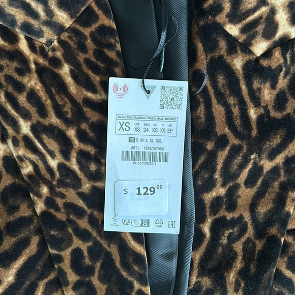 Zara brand brew with tags blazer size XS, paid 150$ plus shipping, stunning 🤩 - Picture 7 of 11